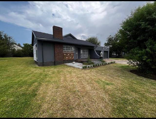 3 BEDROOM HOUSE FOR SALE IN ELSPARK